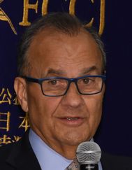 Mar_20_19_PC_Joe_Torre054.jpg